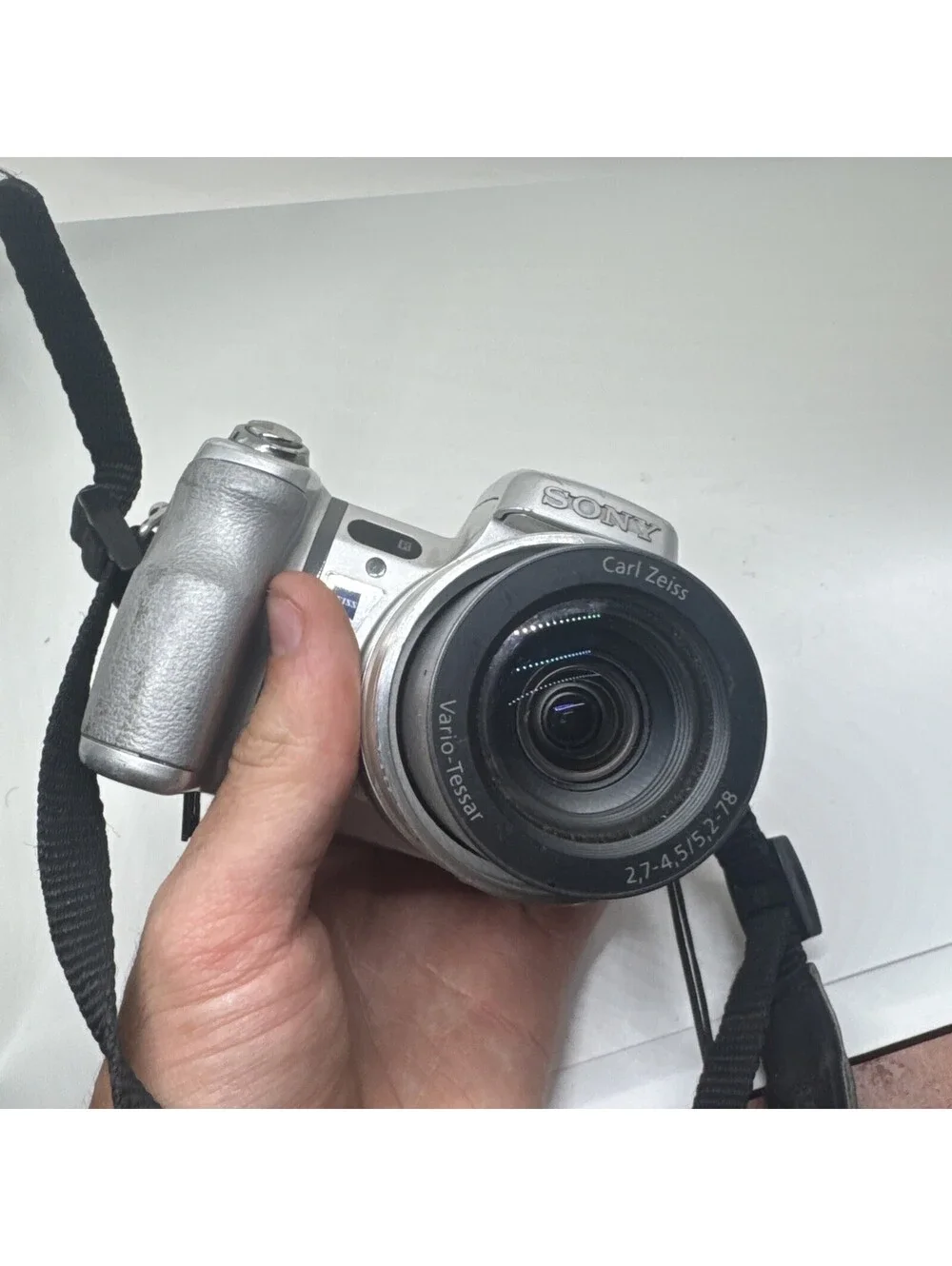 Sony comes battery